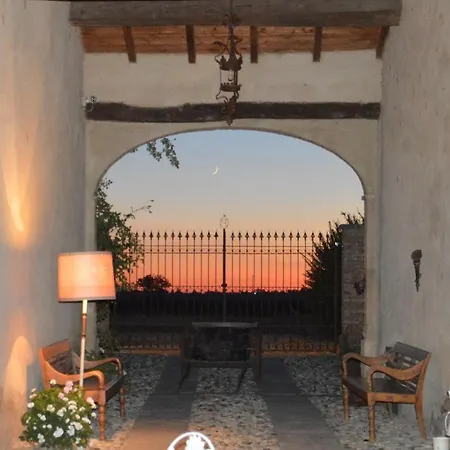 Alloggio per agriturismo Mancassola *